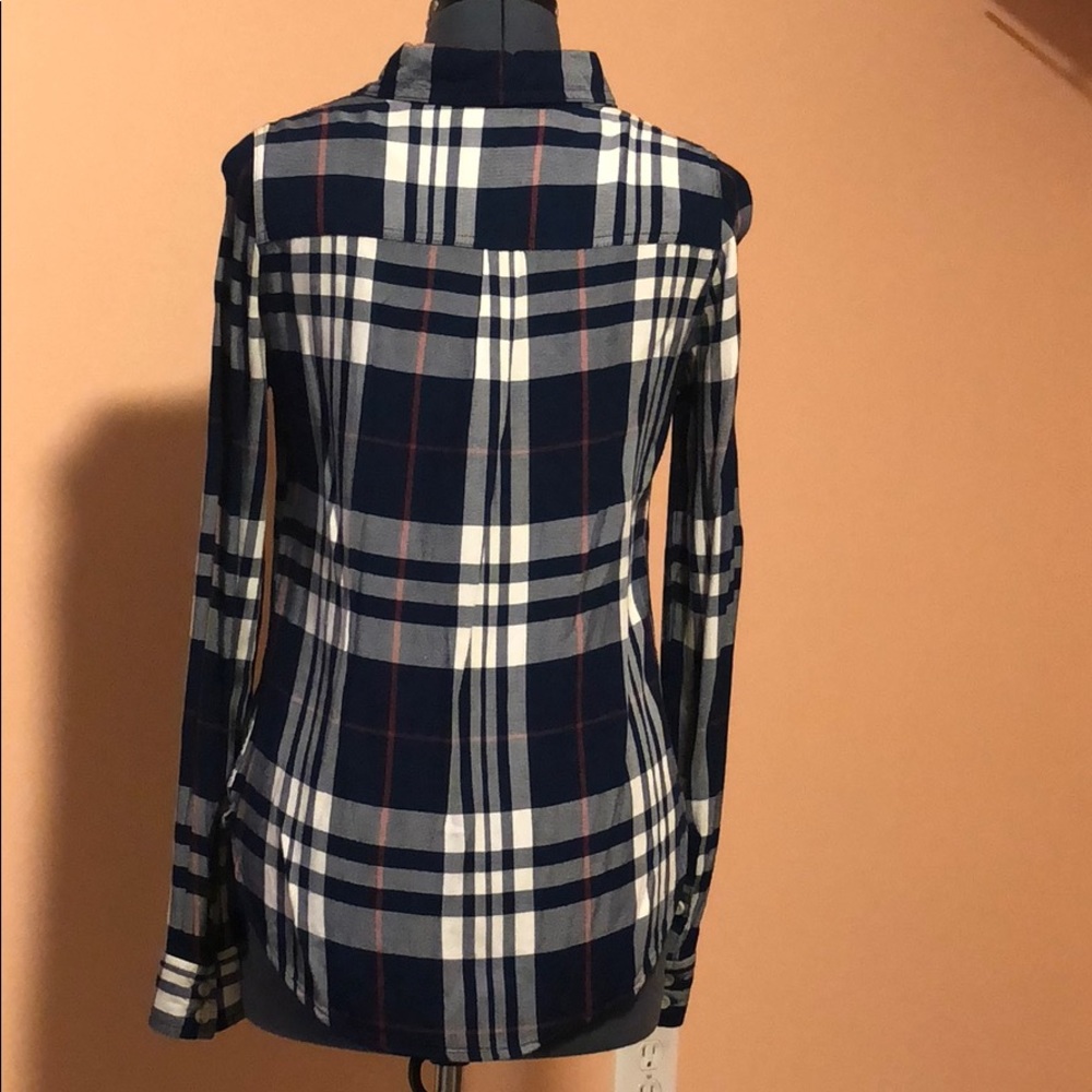 Women’s button down top - Picture 3 of 3